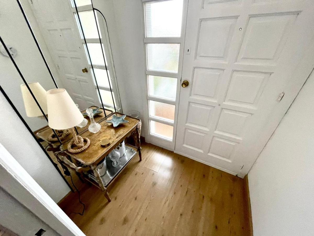 Casa En Masnou Junto A Playa Y Tren Villa ภายนอก รูปภาพ