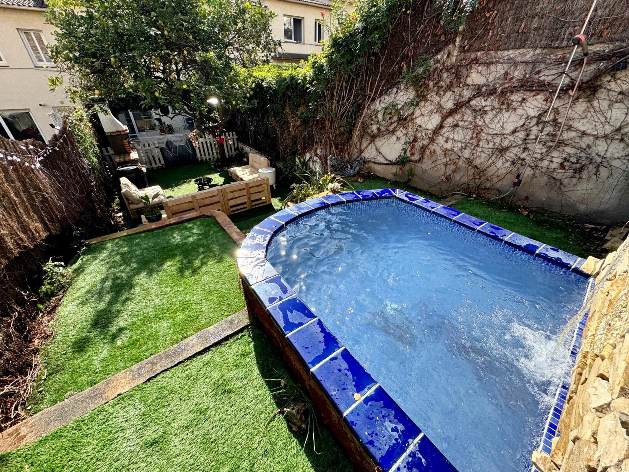 Casa En Masnou Junto A Playa Y Tren Villa ภายนอก รูปภาพ